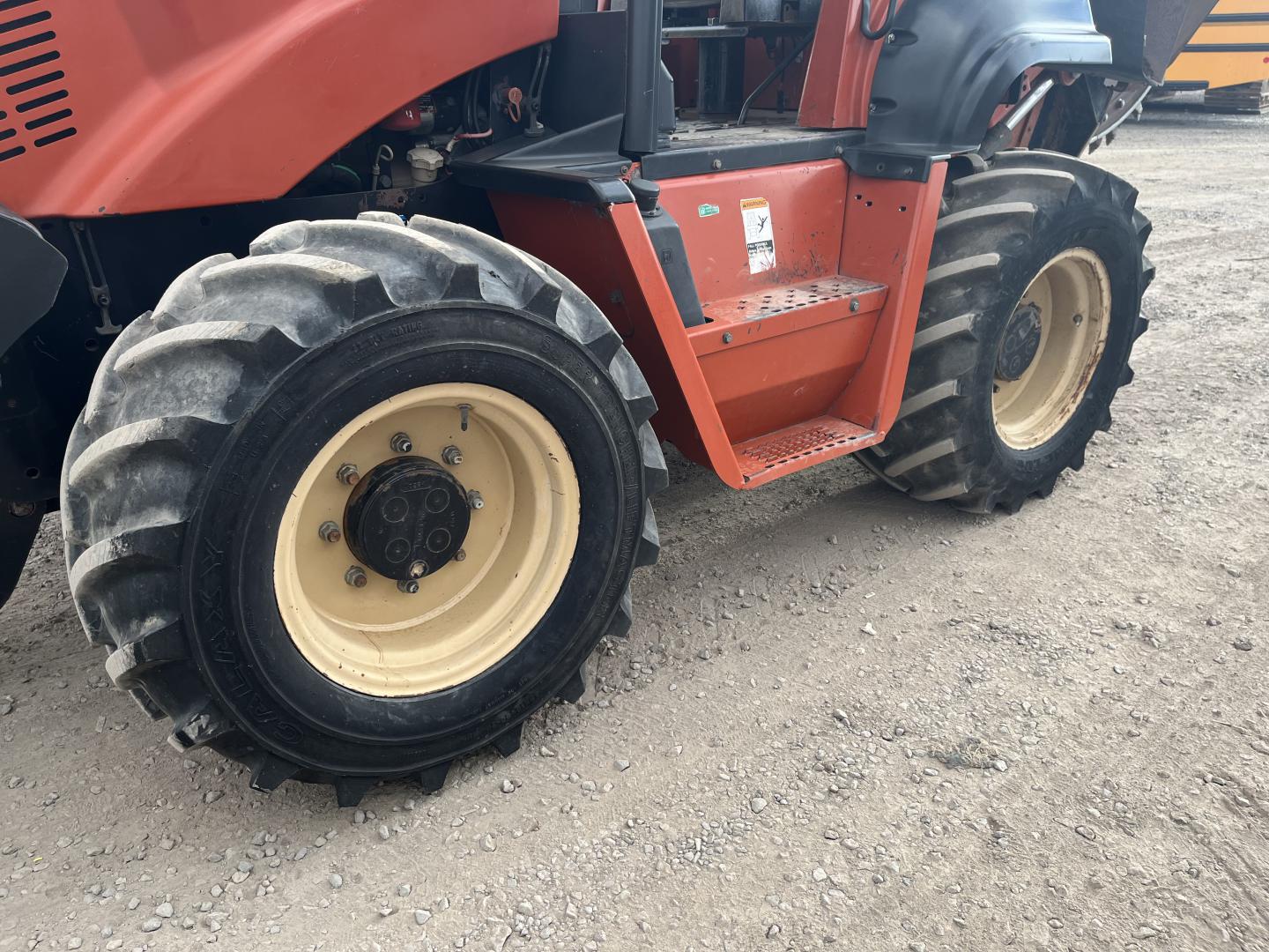./imagenes/INVOICE/2019/17308/ZANJADORA DE DISCO DITCH WITCH RT95H (15).JPG